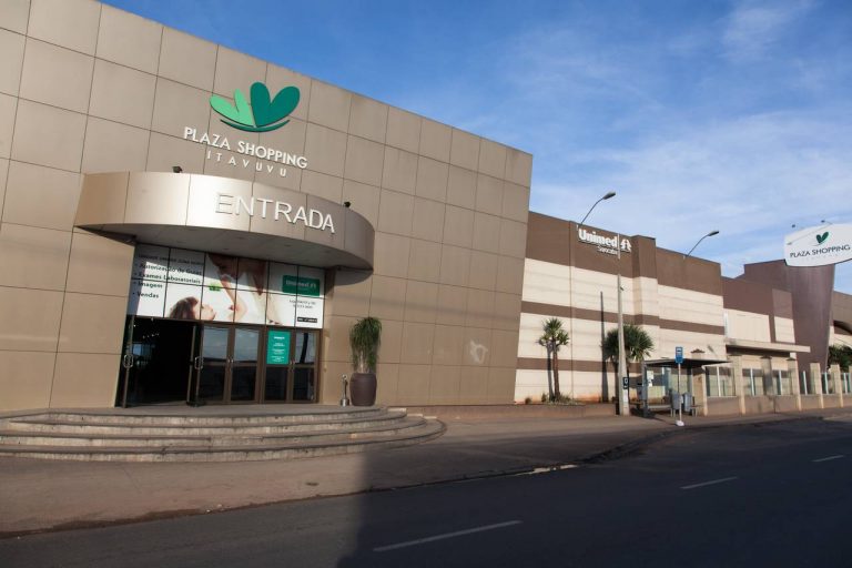 El lobby para evitar el pago de contribuciones por malls cerrados