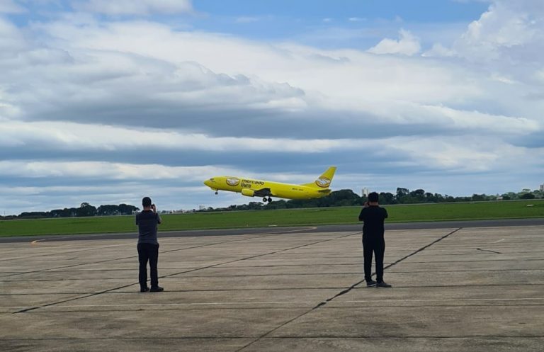 Mercado Libre compra aviones y entrega en menos de 24 horas