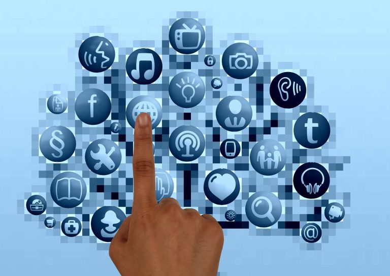 Emprendedores locales impulsan el comercio electrónico