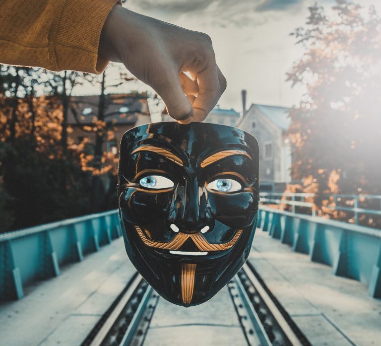 Síndrome del Impostor, trabas que impiden alcanzar metas y éxitos