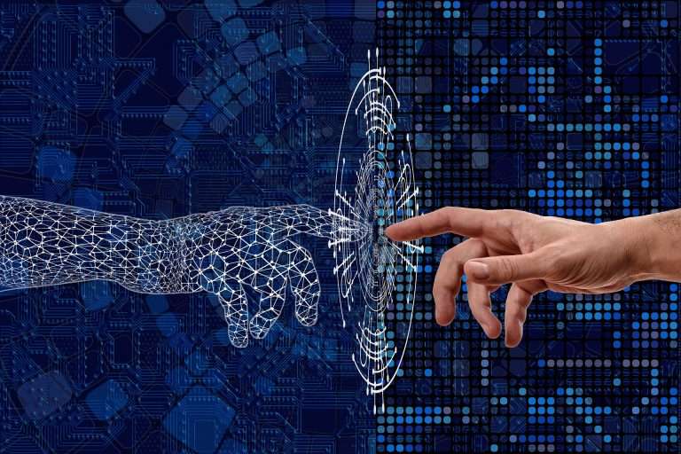 Fundadores de startups buscan programadores