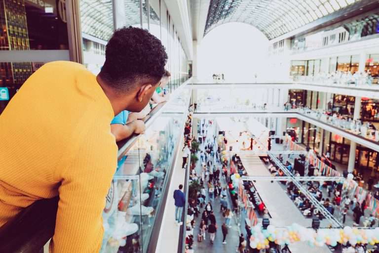 Strip Centers, auge y expansión del comercio de mall en lo barrios